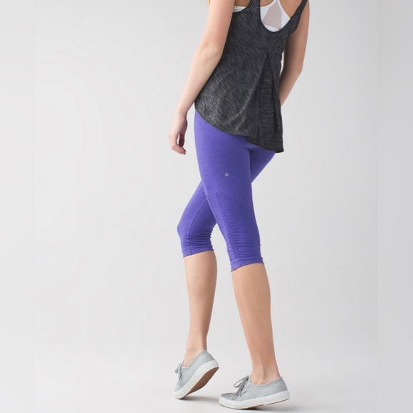 LULULEMON In The Flow Crop ll Heathered Iris Flower Purple Seamless Pants Capri - Picture 7 of 15